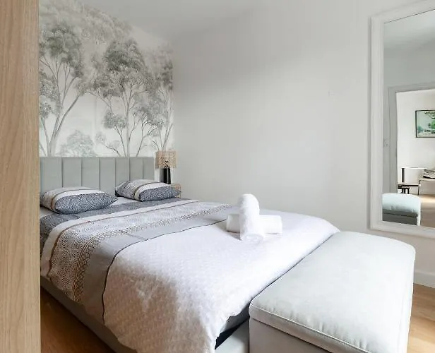 Le Royal - Design - Hyper Centre Apartment Vichy