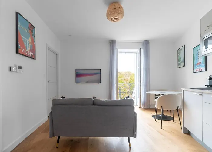 Le Royal - Design - Hyper Centre Apartment