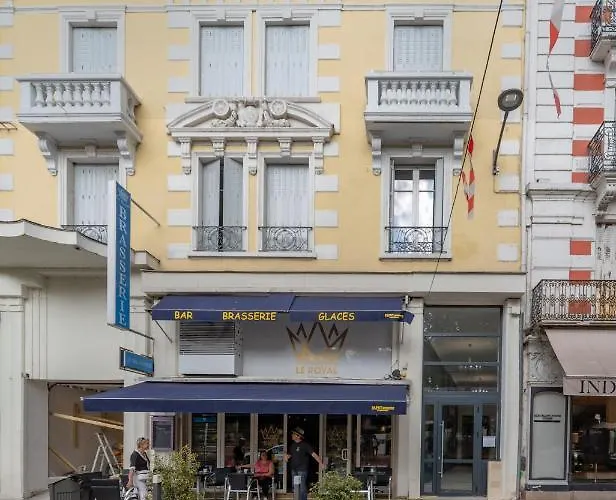 Le Royal - Design - Hyper Centre Apartment Vichy